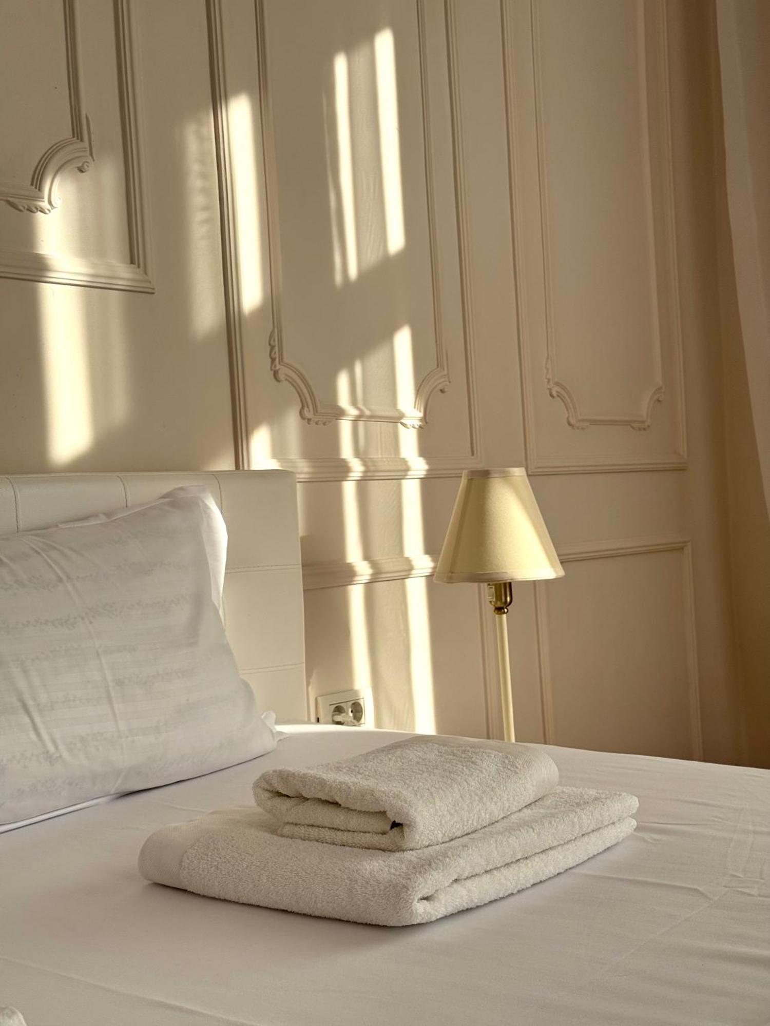 Louvre By Masterpiece Apts - Lux & Confort